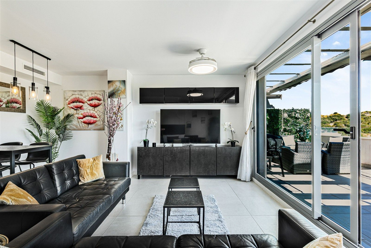 e49f24fc25a68538904eab635b45fe3d - 7