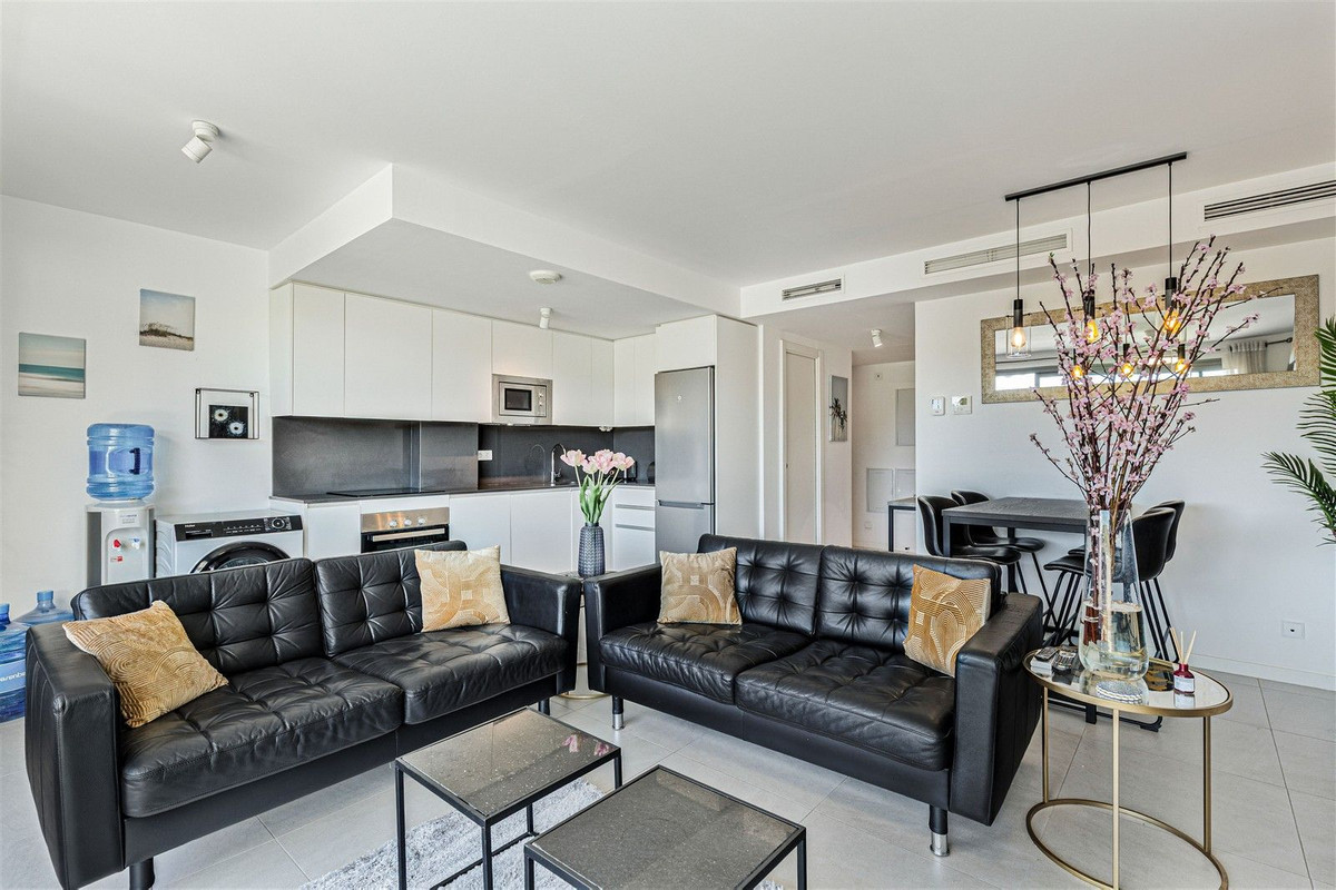 e49f24fc25a68538904eab635b45fe3d - 8