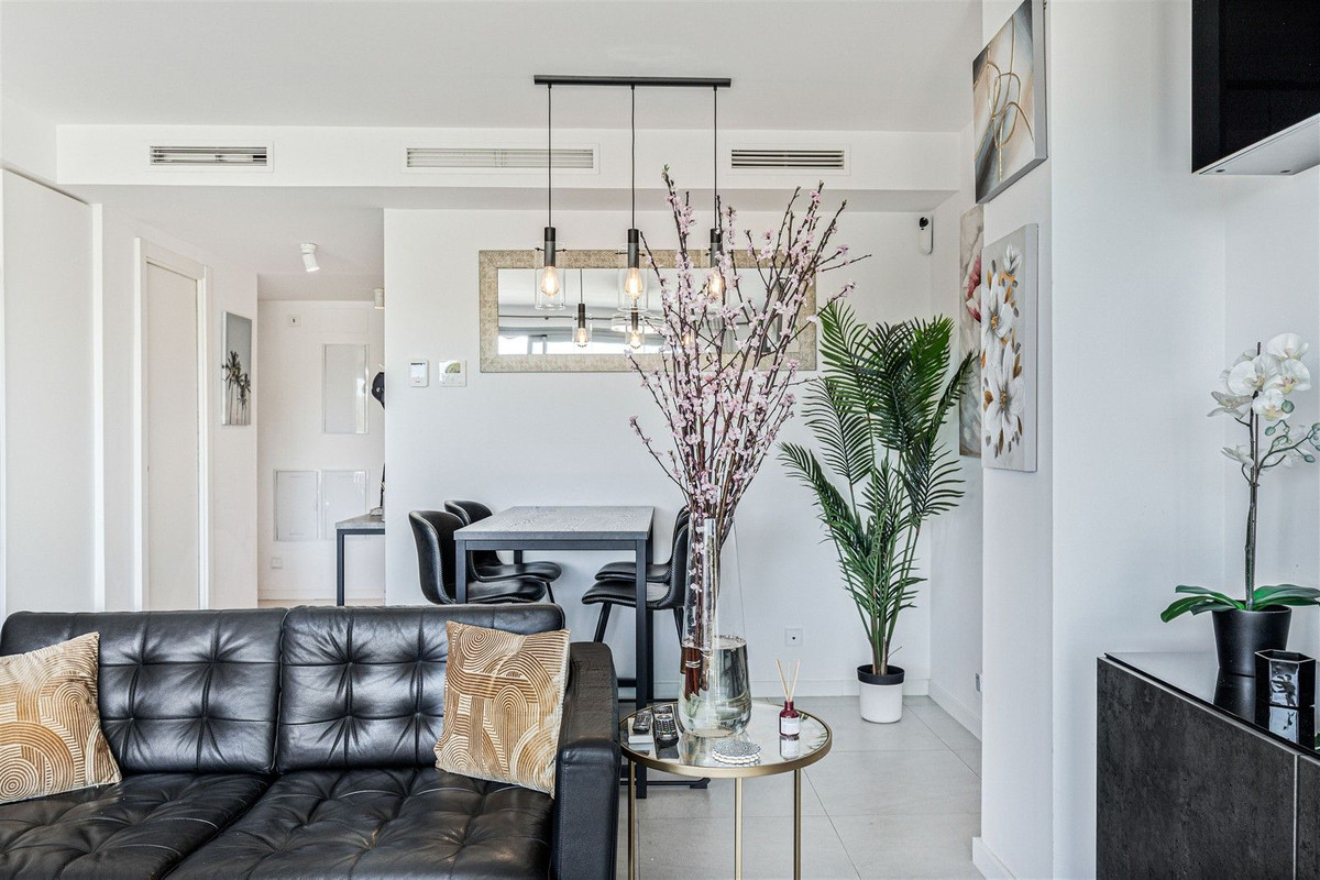 e49f24fc25a68538904eab635b45fe3d - 9