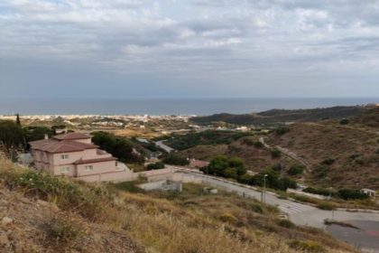 e4bd4367af08f18b5c15caefb259b5b0 - 1