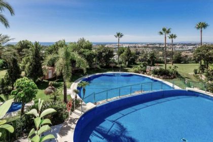 e63f62c42b0381c6bc41e53a640f4ce4 - 30