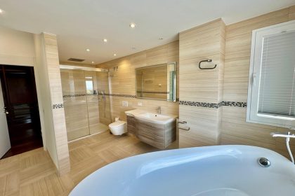 e6ad4645b7eefdcf7b1d77cc3b269cfb - 18