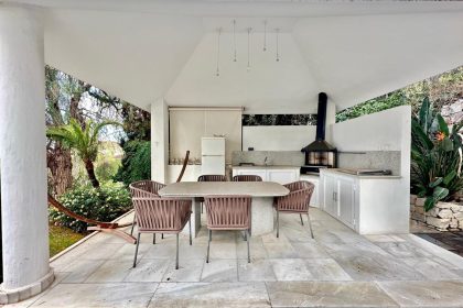 e6ad4645b7eefdcf7b1d77cc3b269cfb - 24