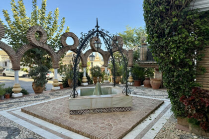 e6e4e8aa962a6272e676175839ea6aae - 32