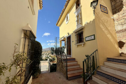 e6e4e8aa962a6272e676175839ea6aae - 7