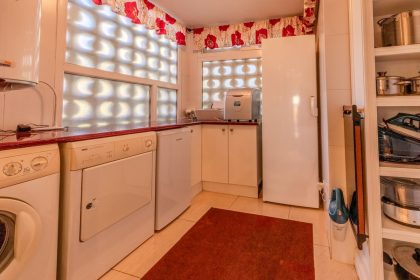 e6eab19aa54389f58a0986cf86aef689 - 17