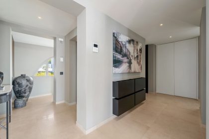 e70e6759f3ffe5f10369c0e9490f4161 - 19