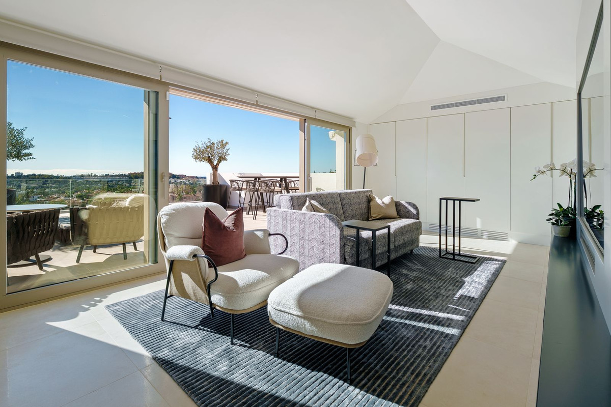 e70e6759f3ffe5f10369c0e9490f4161 - 23