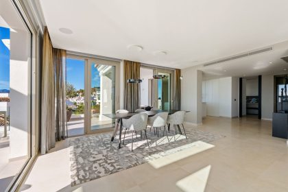 e70e6759f3ffe5f10369c0e9490f4161 - 7