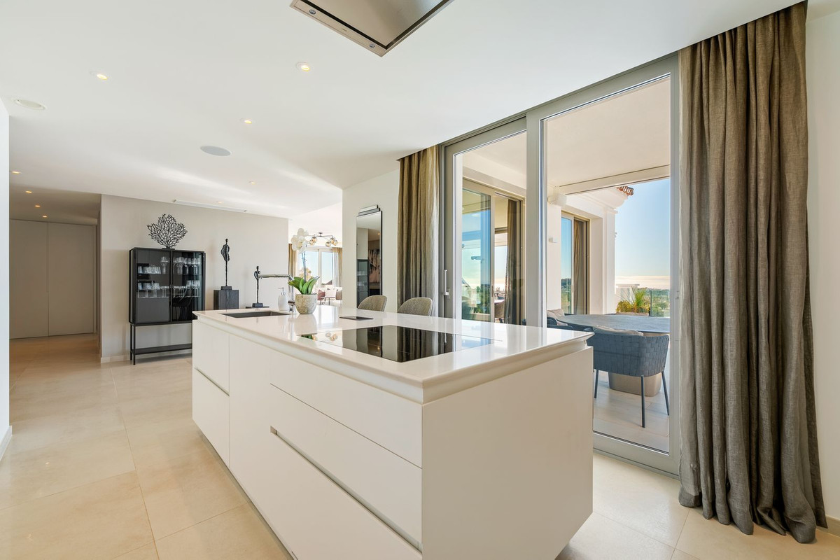 e70e6759f3ffe5f10369c0e9490f4161 - 8