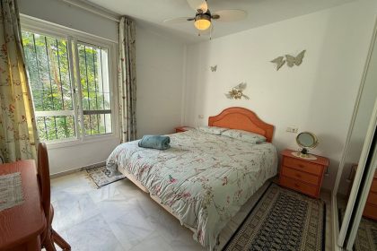 e7925c0d4daaf44b4202e0bd603e4eeb - 22