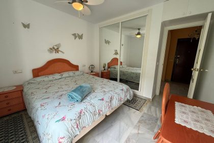 e7925c0d4daaf44b4202e0bd603e4eeb - 23