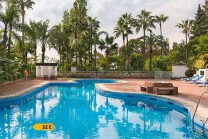 e7925c0d4daaf44b4202e0bd603e4eeb - 47