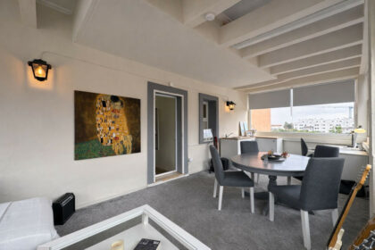 e89e5fdf7c86a47f6b2858ff6ff11a98 - 21