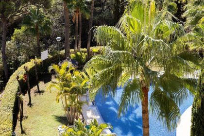 e93625132394c6ac4b77dae0a08ef006 - 19