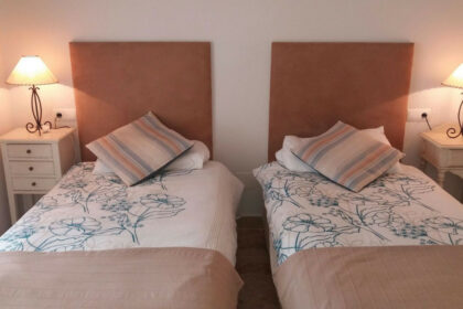 e96f42ed5880bb9e080667b1865a8145 - 20