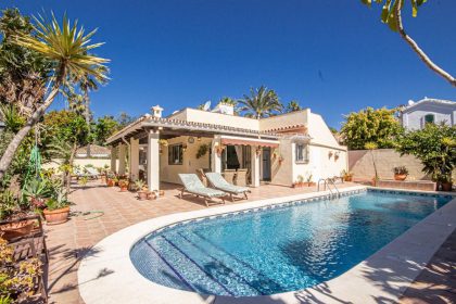 e9a1ed112bfec7f7cd596db7209ac262 - 1