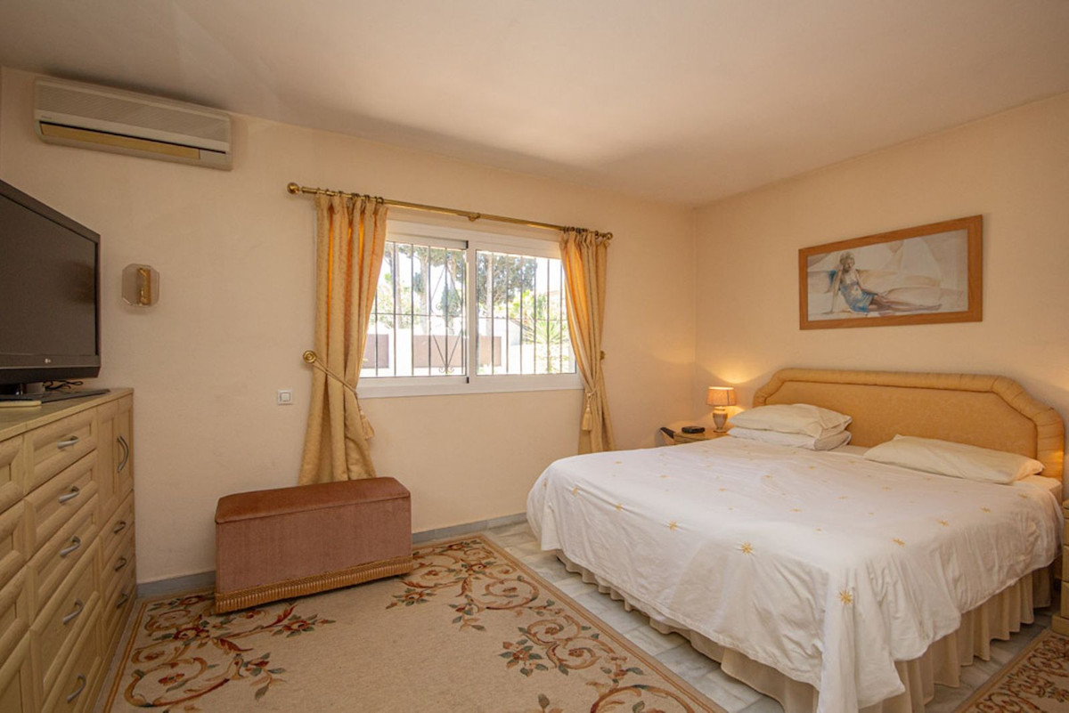 e9a1ed112bfec7f7cd596db7209ac262 - 15