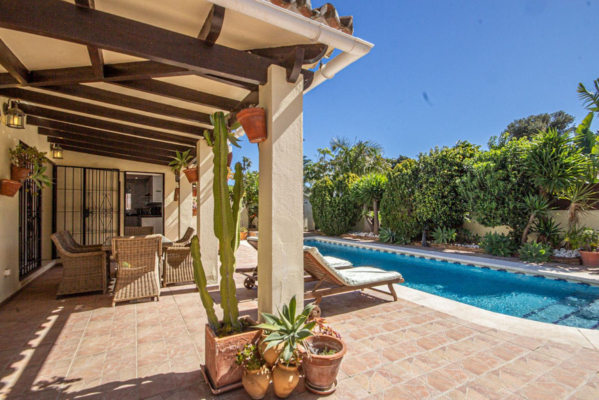 e9a1ed112bfec7f7cd596db7209ac262 - 7