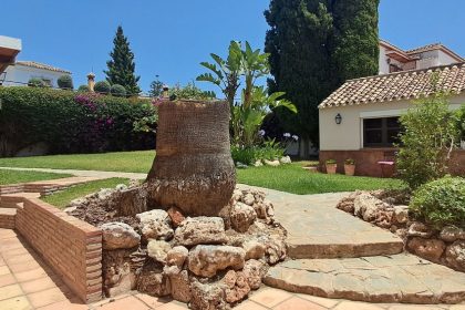 eaf48d8f05c29ce9d2da9b5a2956cdcb - 2