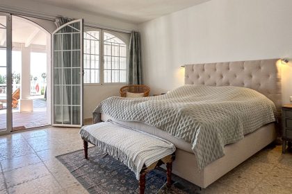 eb4ae54b3b411bce25bb1f8caf7af539 - 17