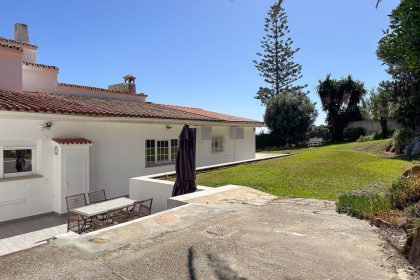 eb4ae54b3b411bce25bb1f8caf7af539 - 42