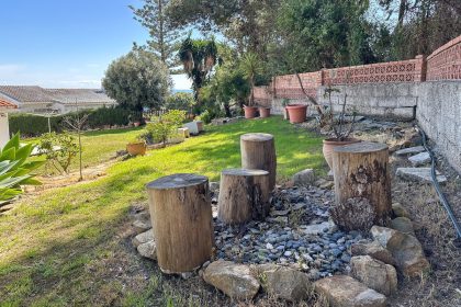 eb4ae54b3b411bce25bb1f8caf7af539 - 44