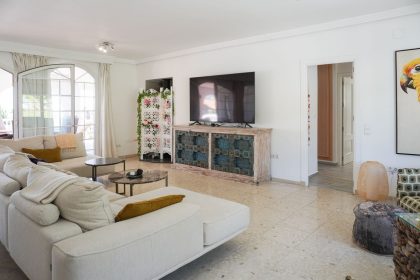 eb4ae54b3b411bce25bb1f8caf7af539 - 6