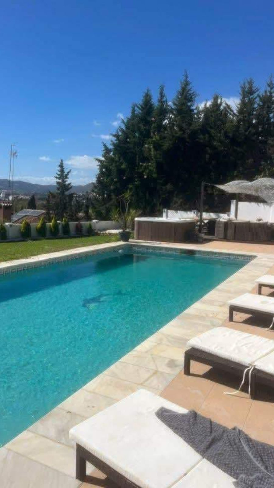 eb5c26e74a969dad3f5ae7c89f8ed185 - 4