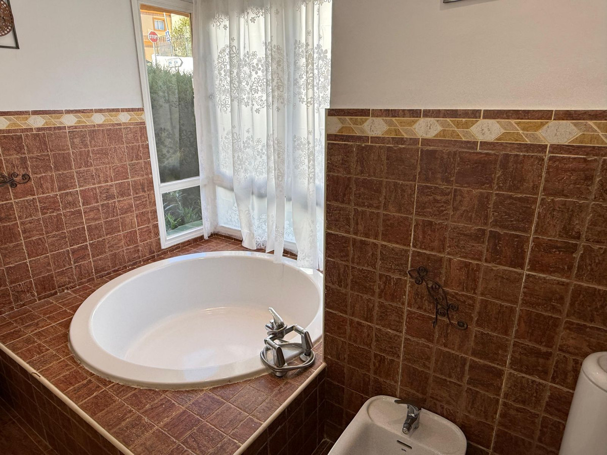 ebb25824b6c15081d31f32f2ac967e8c - 20