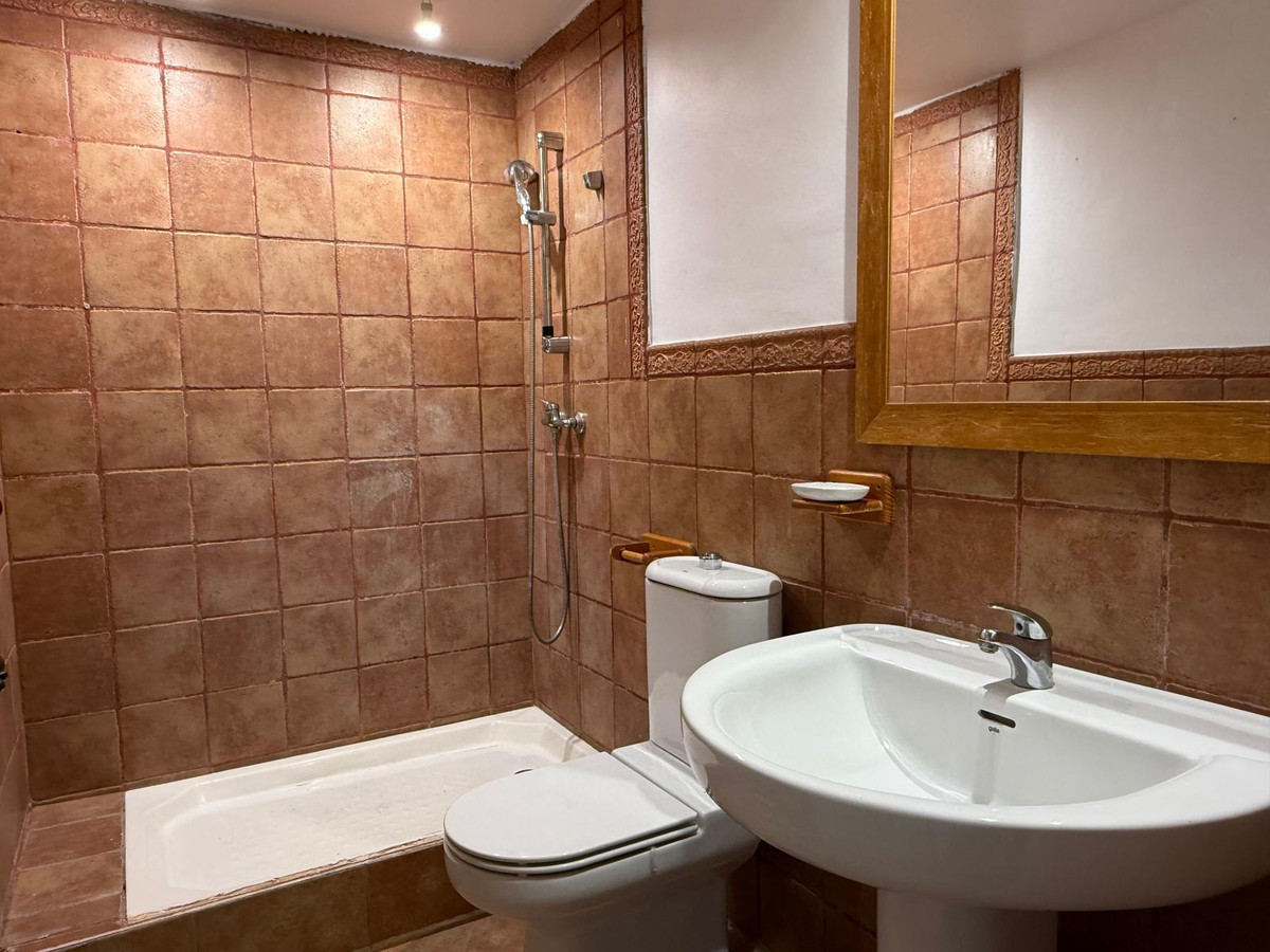 ebb25824b6c15081d31f32f2ac967e8c - 9