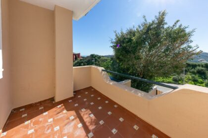 ec2eeef6bdcd79cba287c1783d0f9de3 - 28