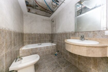 ec2eeef6bdcd79cba287c1783d0f9de3 - 23