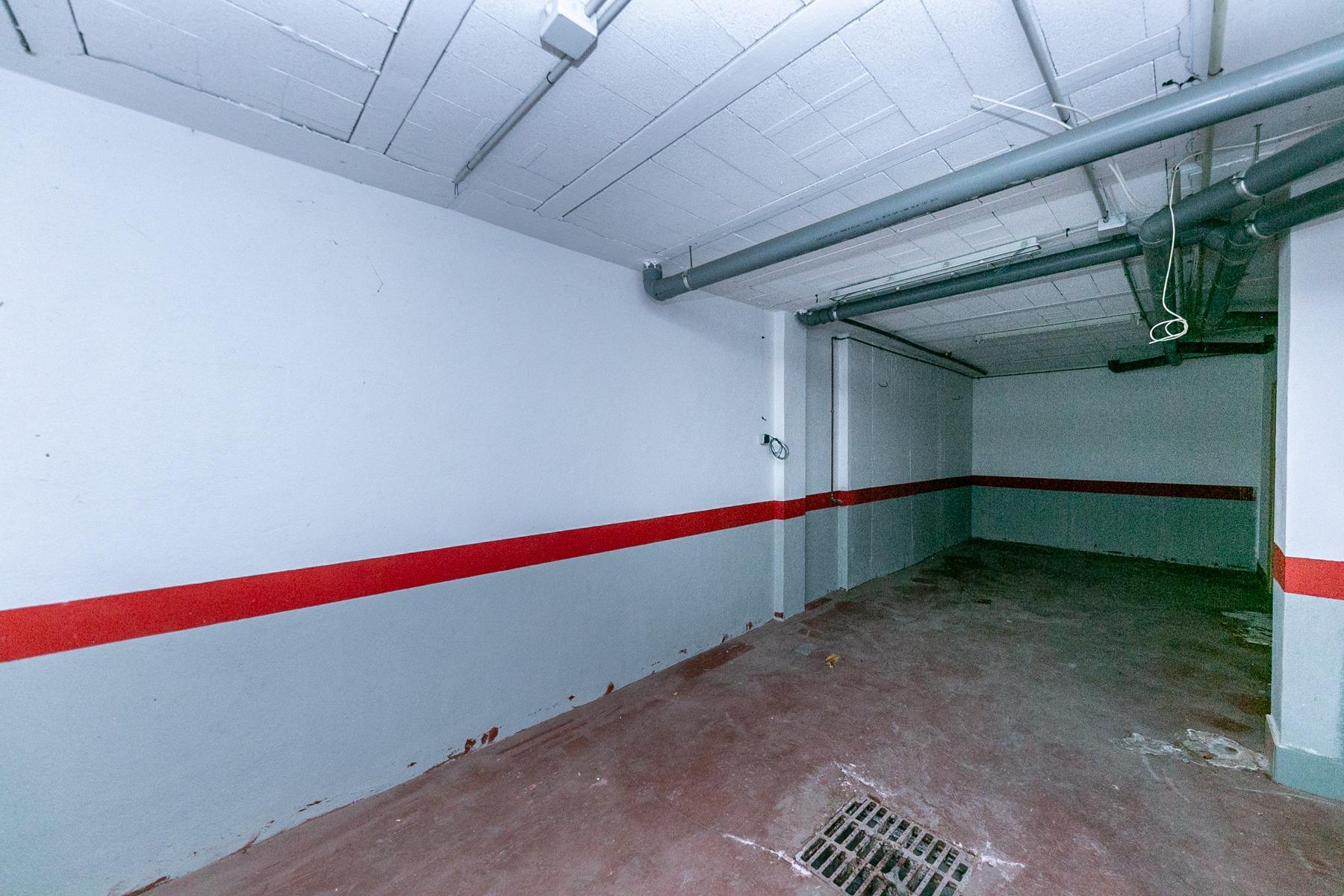 ec2eeef6bdcd79cba287c1783d0f9de3 - 36