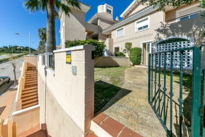 ec2eeef6bdcd79cba287c1783d0f9de3 - 39