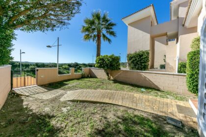 ec2eeef6bdcd79cba287c1783d0f9de3 - 41