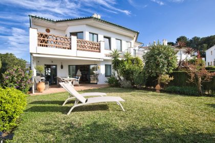 eced8ad4c063dddd6c5400a43c64409f - 1