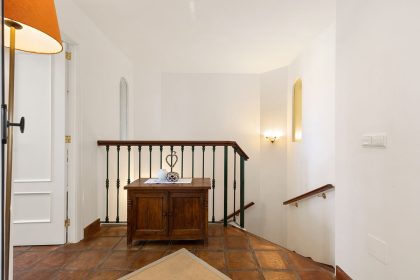 eced8ad4c063dddd6c5400a43c64409f - 12