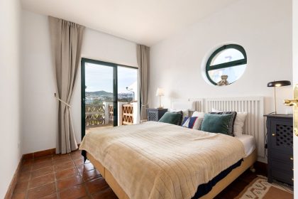 eced8ad4c063dddd6c5400a43c64409f - 13