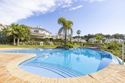 eced8ad4c063dddd6c5400a43c64409f - 27