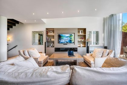 ed167ebbe1881fc6100a21bd83f1d637 - 1