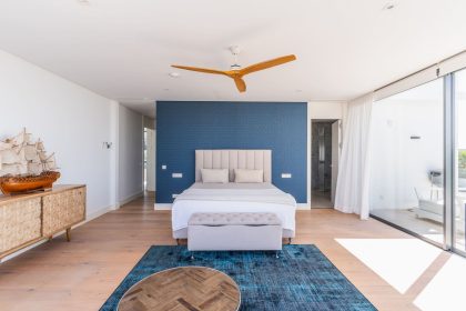 ed50e879cd6d52cf92bc3c22678b9e72 - 28