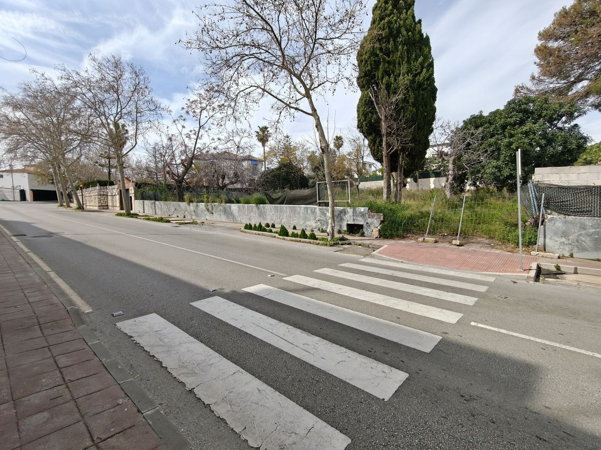 edeea1dade5dd3f8a0f907464a5b714c - 3