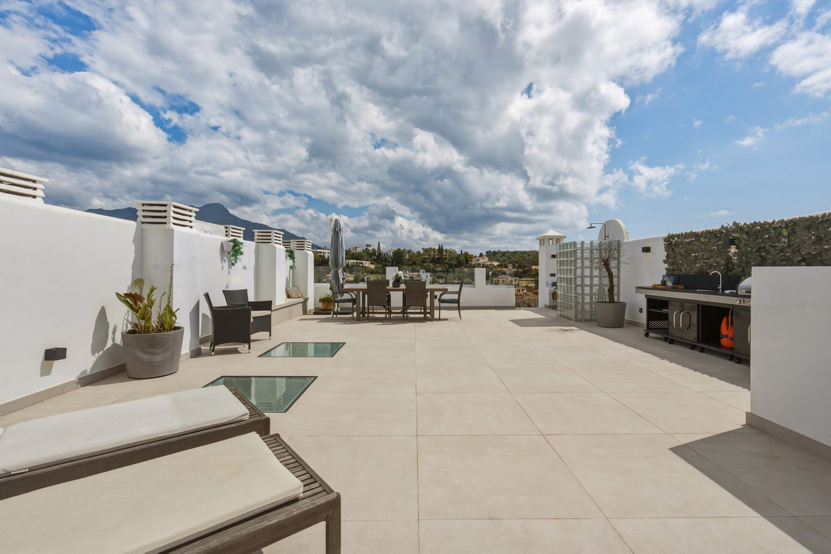 ee09f875b50fdd1f04ca0abe48c82080 - 4