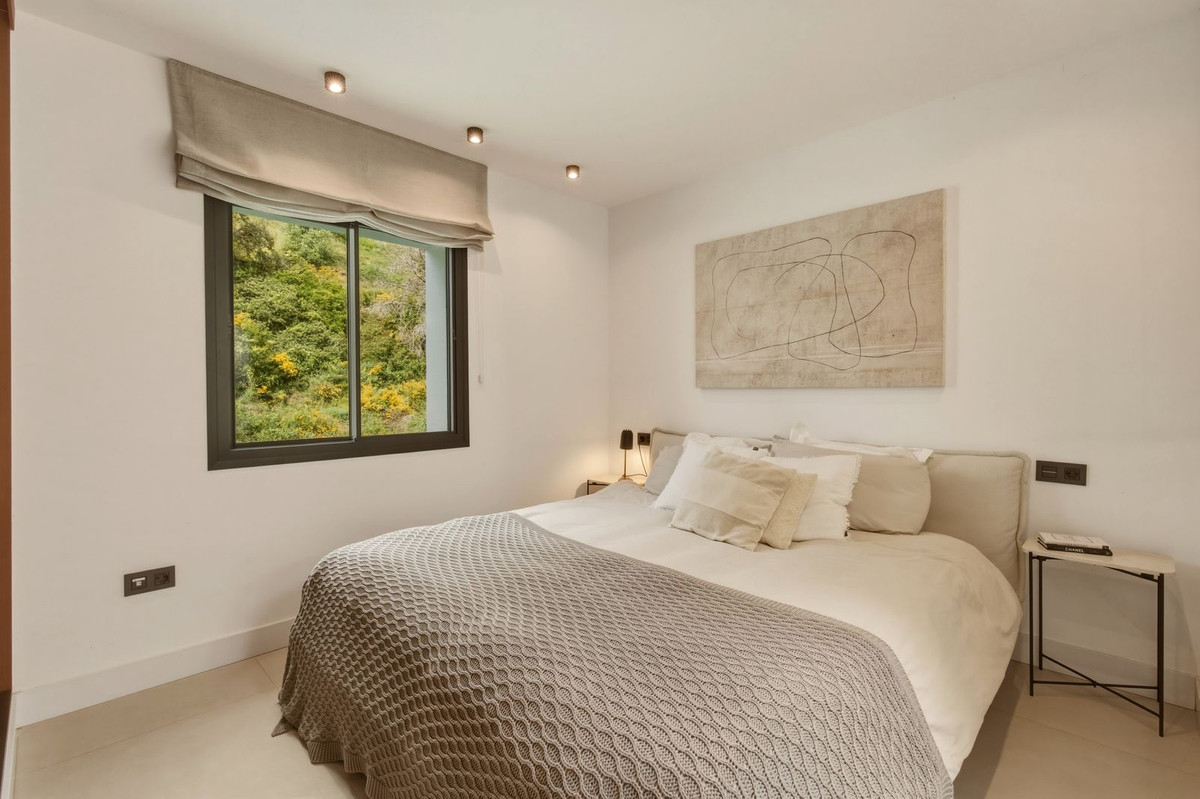 ee09f875b50fdd1f04ca0abe48c82080 - 8