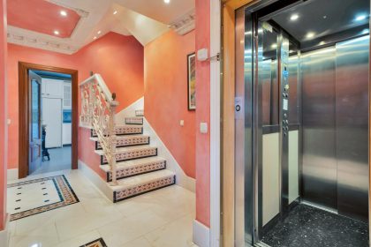 ee50b4f8b44edc2e4f4fe828351776e6 - 18