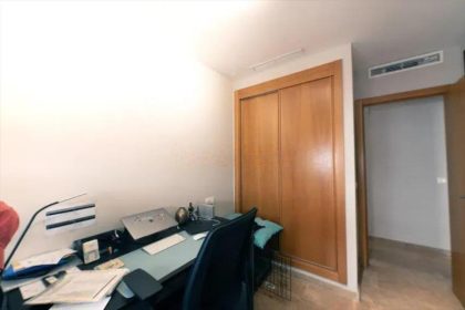 ee8ab5773b18e5e0564e7137f18396a8 - 10