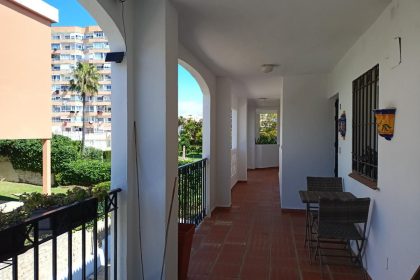 eea3d343212d569f9d2fea5a09d95bc8 - 18