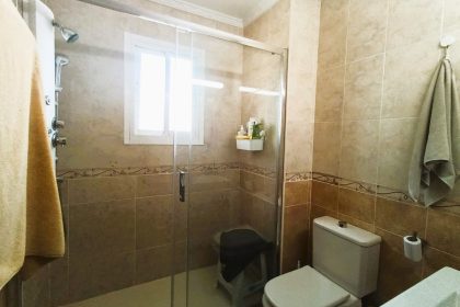 eea3d343212d569f9d2fea5a09d95bc8 - 9