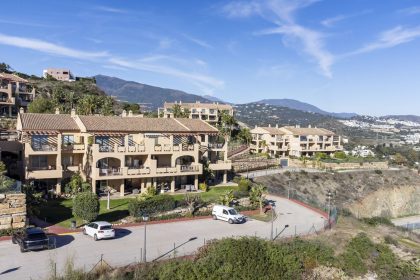 eed6c72a7672f2077b0531d2913d77c5 - 28